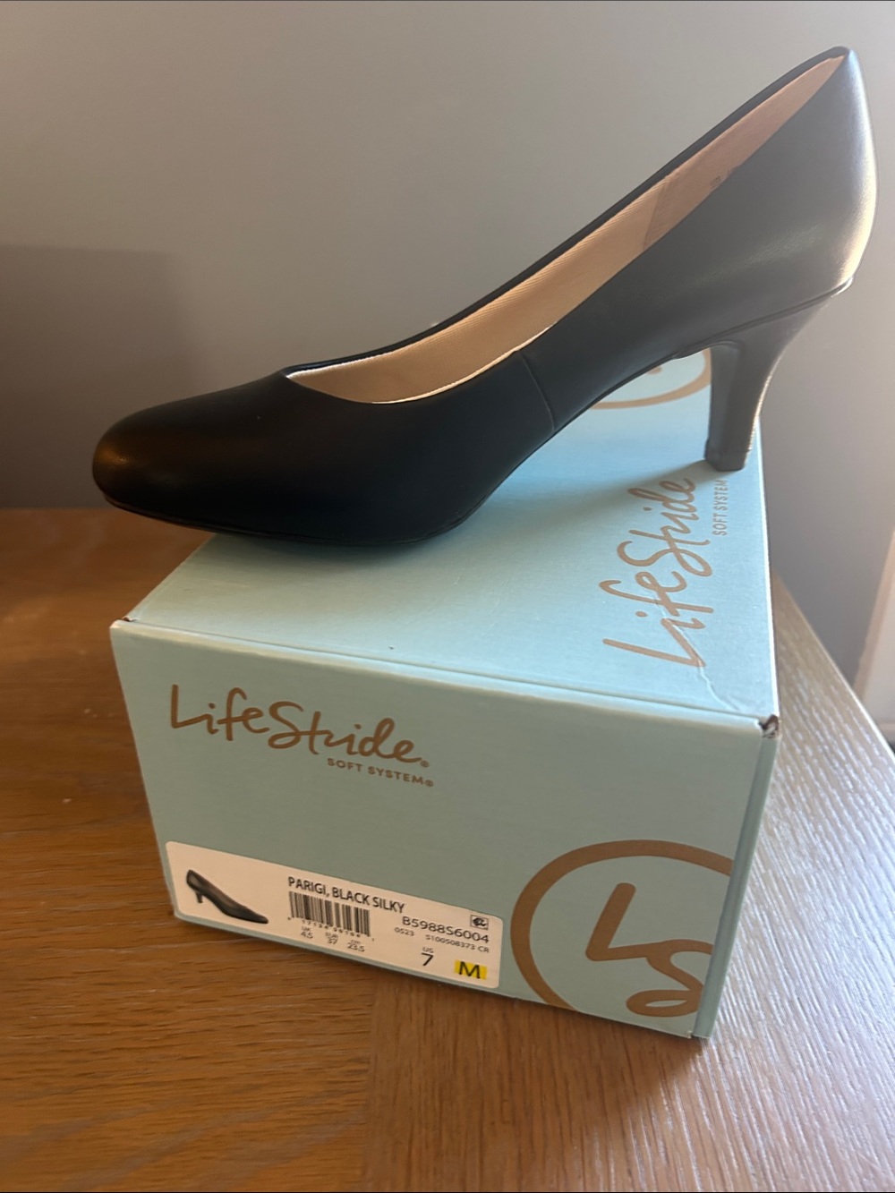 Life Stride Black Silky Mid Heel Pump